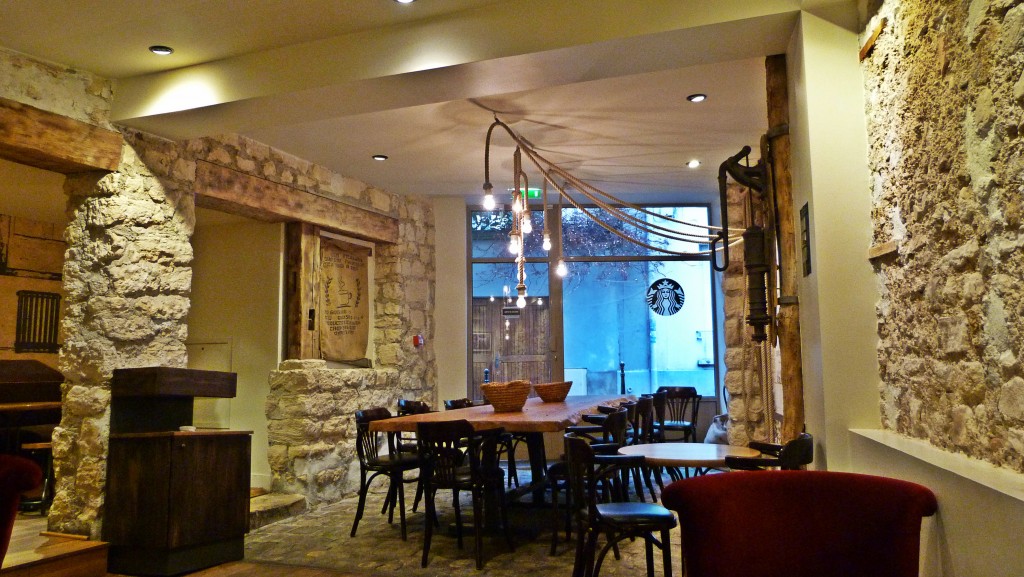 05.Paris-starbucks-montmartre