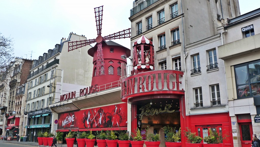 06.Paris-moulinrouge