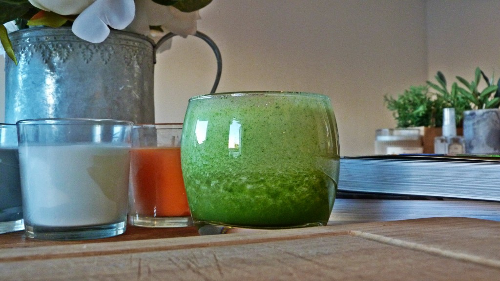 12.Green-smoothie-Healthy-Detox