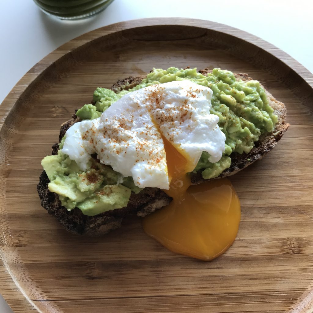 recette avotoast avocado toast tartine breakfast petit déjeuner delicious