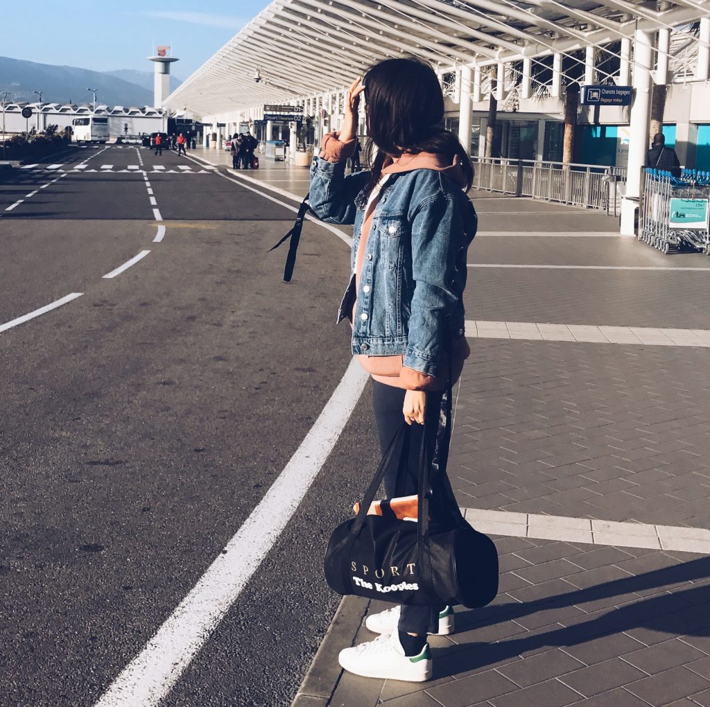 travel look outfit